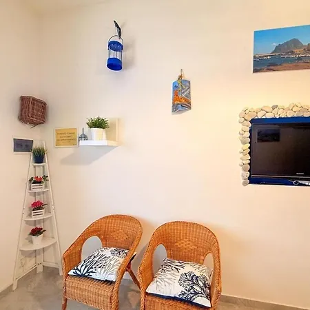 Ciauru Di Mare * Valderice